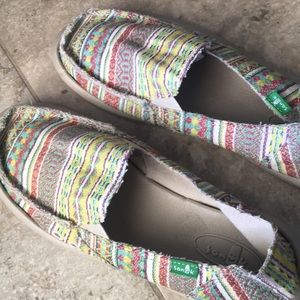 Sanuk loafer